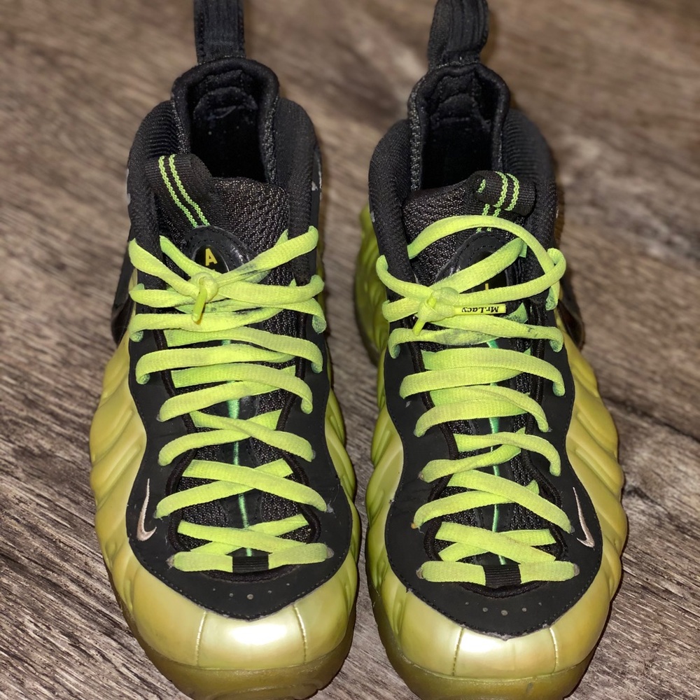 Air Foamposite Pro “Electric Green”